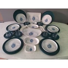 Keramika Stackable Oval-Yuvarlak Desenli 32 Parça 6 Kişilik Seramik Kahvaltı Takımı Beyaz-Mavi