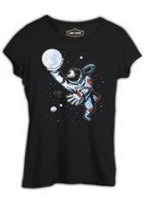 Lord T-Shirt Astronaut Playing Basketball With The Moon Siyah Kadın T-Shirt 001 Siyah L