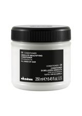 Davines Roucou Yağı Canlandırıcı Nemlendirici Boyalı Tüm Saçlar için Unisex Saç Kremi 250 ml