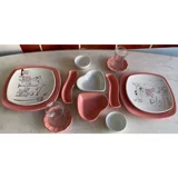 Keramika Tatlı Düş Kalp-Kare Desenli 14 Parça 2 Kişilik Seramik Kahvaltı Takımı Beyaz-Pembe