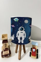 Dt Kıds Astronot Gezegen Tekli Kumaş 3 Ayaklı Abajur Çok Renkli