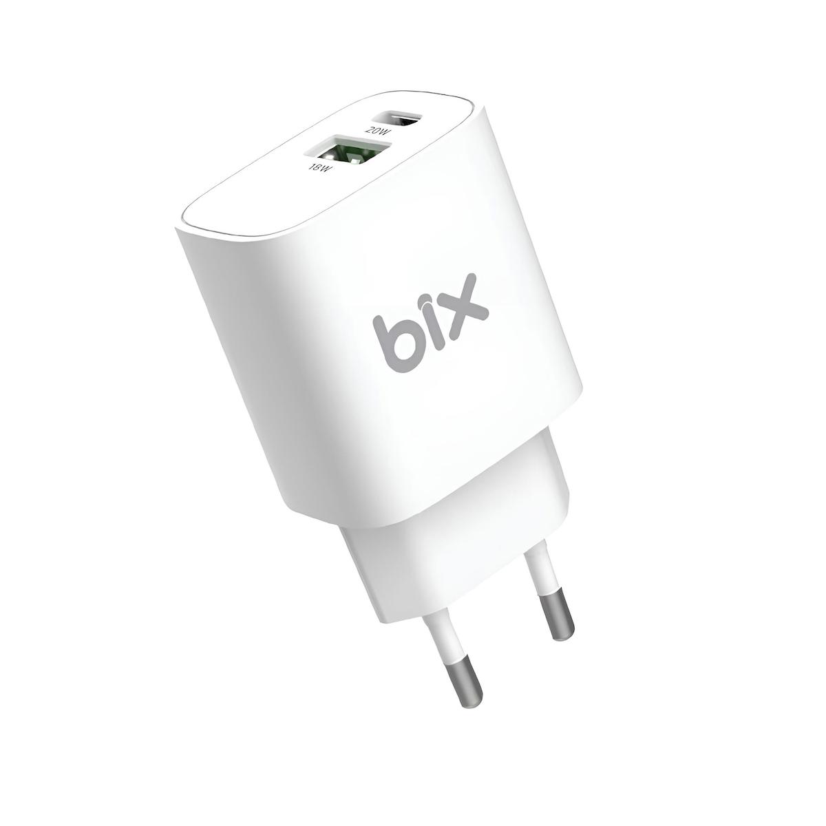 Bix Universal Type-C Kablolu 20 W Hızlı Şarj Aleti Beyaz