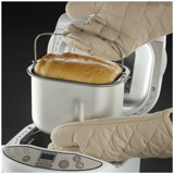 Russell Hobbs 18036-56 Tek Hazneli 3 Karıştılıcılı Zaman Ayarlı 650 W Beyaz Ekmek Yapma Makinesi