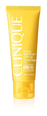 Clinique Sun Care 30 Faktör Tüm Ciltler İçin Nemlendirici Suya Dayanıklı Yüz Güneş Kremi 50 ml