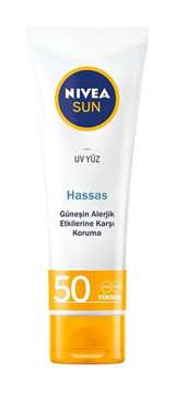 Nivea Sun 50 Faktör Hassas Ciltler İçin Nemlendirici Suya Dayanıklı Yüz ve Vücut Güneş Kremi 50 ml