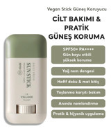 Village 11 Factory Stick 50 Faktör Tüm Ciltler İçin Leke Karşıtı Nemlendirici Yağsız Suya Dayanıklı Yüz ve Vücut Güneş Kremi 50 ml