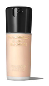 M.A.C Studio Radiance Face and Body Radiant Sheer Su Bazlı Krem Fondöten 30 ml