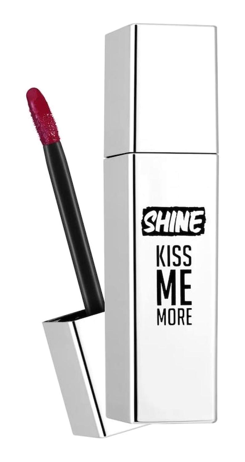 Flormar Kiss Me More 11 Candy Kalıcı Parlak Likit Fırçalı Ruj