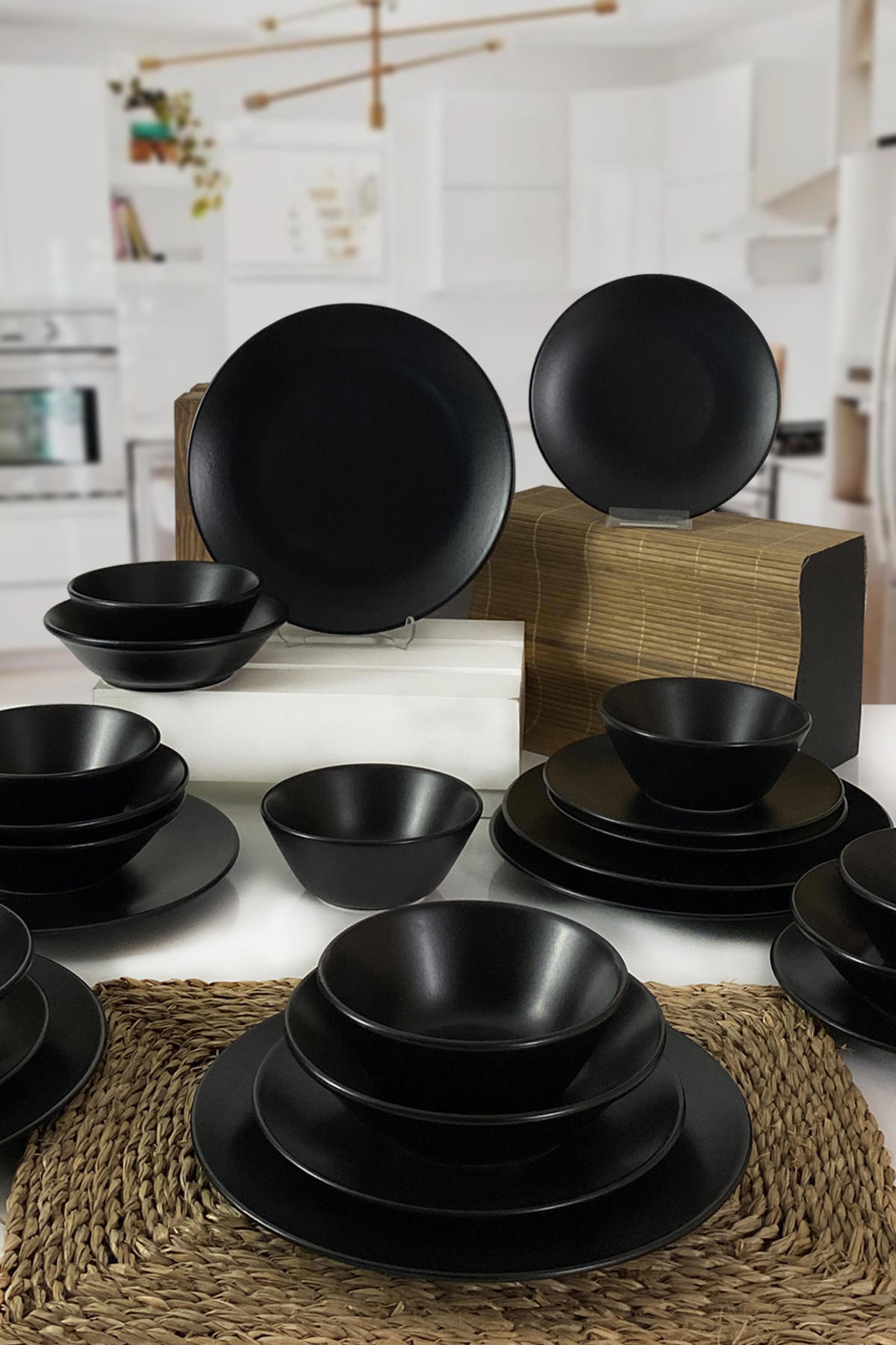 Keramika Siyah Mat 24 Parça 6 Kişilik Stoneware Yuvarlak Yemek Takımı