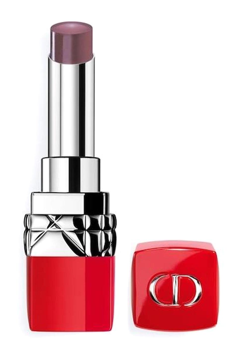 Dior 600 Kalıcı Mat Krem Lipstick Ruj