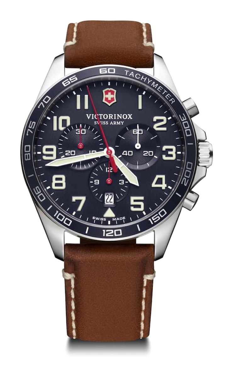 Victorinox Swiss Army 241854 Kronometreli Pusulalı Takvimli 42 mm Kahverengi Deri Kordon Analog Kol Saati