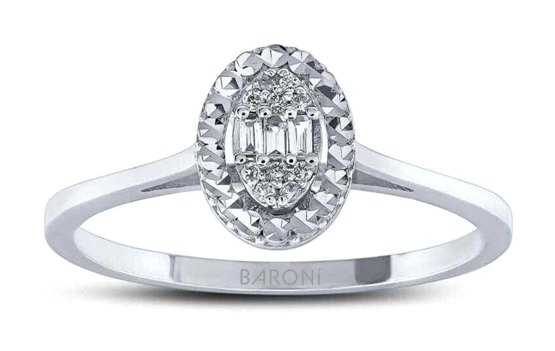 Baroni Diamond 0.06 Karat Oval Baget Parlak Topaz Taşlı Beyaz Pırlanta Yüzük