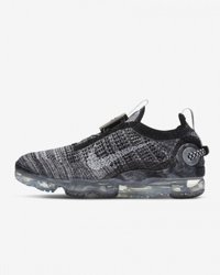 Nike Air VaporMax 2020 Flyknit CT1823-001 Lastik Bağcıklı Erkek Günlük Ayakkabı Siyah