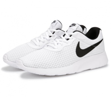 Nike Tanjun 812654-101 Bağcıklı Erkek Günlük Ayakkabı Beyaz