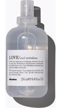 Davines Love Revitalizer Şekillendirici Islak Görünümlü Keratinli Güçlü Saç Spreyi 250 ml