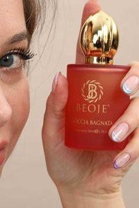 Beoje Goccia Bagnata Afrodizyak Etkili EDP Çiçeksi Kadın Parfüm 50 ml