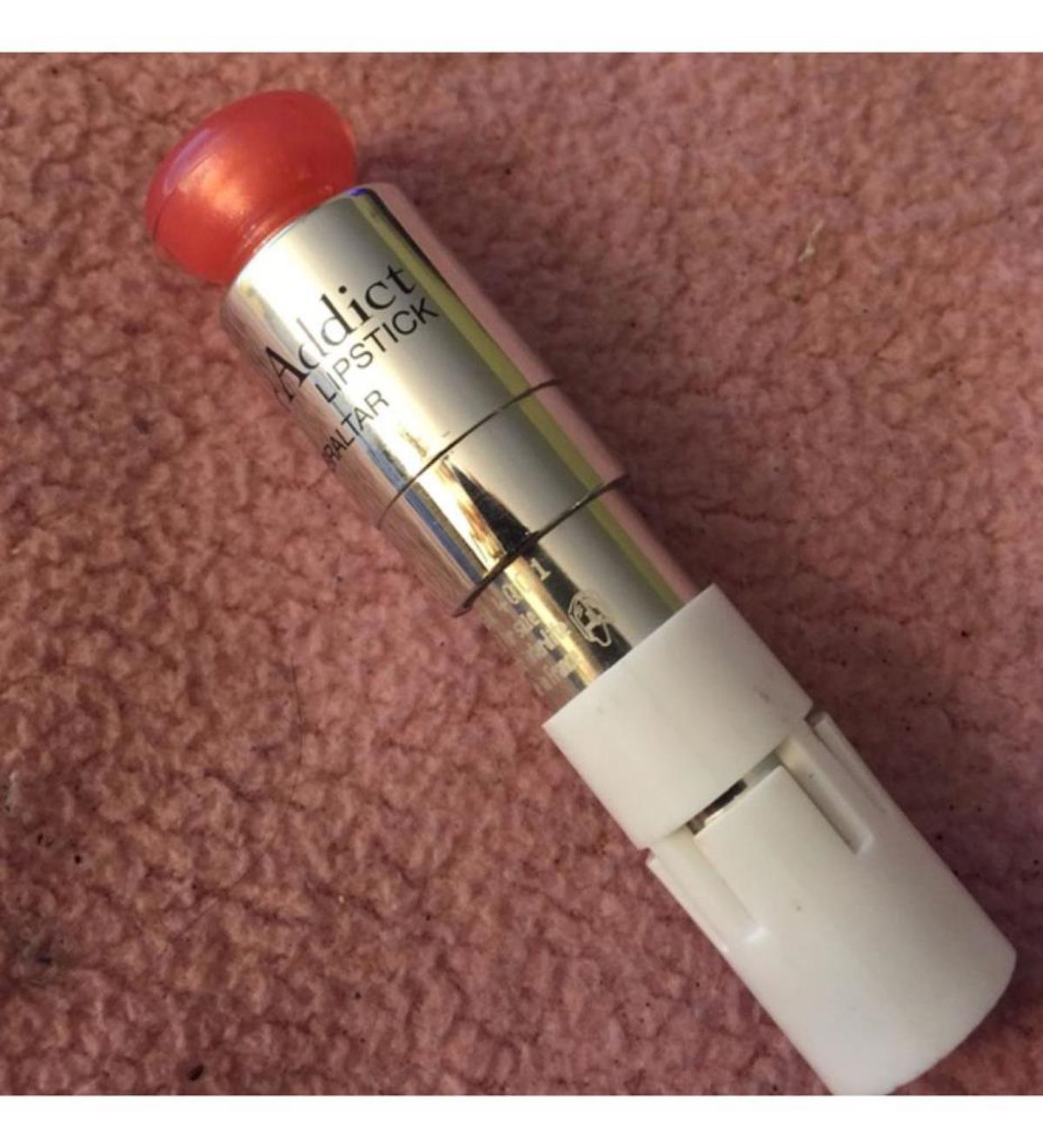 Dior 682 Kalıcı Parlak Krem Lipstick Ruj