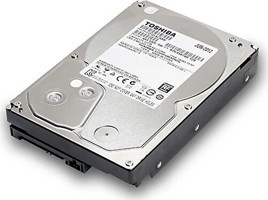 Toshiba DT01ACA300 3 TB 3.5 İnç 7200 RPM 64 MB SATA 3.0 PC Harddisk