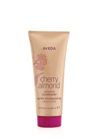 Aveda Cherry Almond Blue Malva Koni Çiçeği Besleyici Nemlendirici Boyalı Tüm Saçlar için Durulanmayan Kadın Saç Kremi 200 ml