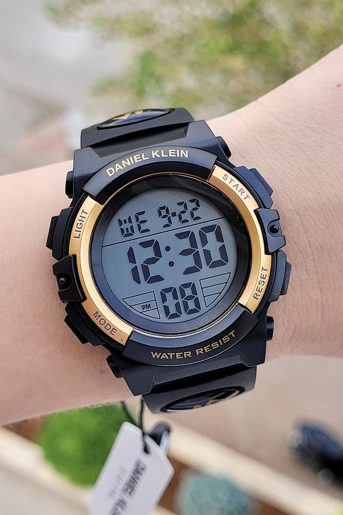 Daniel Klein DKISTE829 Işıklı Takvimli 42 mm Siyah Silikon Kordon Dijital Kol Saati