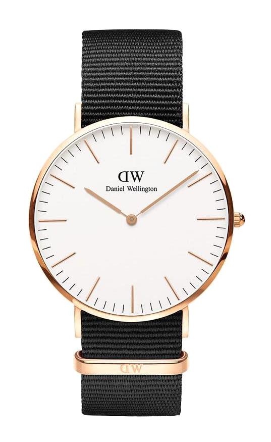 Daniel Wellington DW00100257 Takvimli 40 mm Siyah Çelik Kordon Analog Erkek Kol Saati