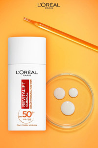 L'oréal Paris Revitalift Clinical 50 Faktör Güneş Kremi 50 ml