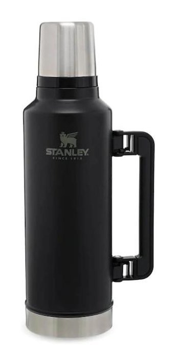 Stanley Paslanmaz Çelik 1.9 lt Outdoor Termos Siyah