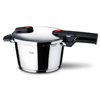 Fissler Vitaquick Red Clipso Kapak Cookstar Tabanlı 4.5 lt Düdüklü Tencere