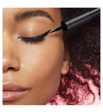 L'Oréal Paris Infaillible Grip 24H Vinyl 03 Suya Dayanıklı Mat Siyah Kalıcı İnce Uçlu Likit Eyeliner