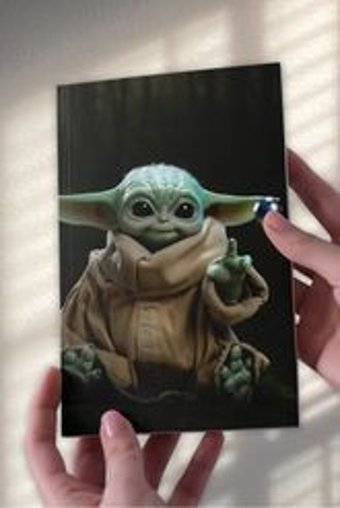 Namgo A5 24 Yaprak Çizgisiz Dikişli Karton Kapak 1 Adet Baby Yoda Okul Defteri