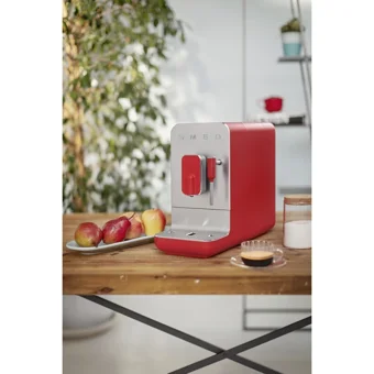 Smeg BCC02RDMEU 1350 W Tezgah Üstü Kapsülsüz Öğütücülü Yarı Otomatik Espresso Makinesi Kırmızı