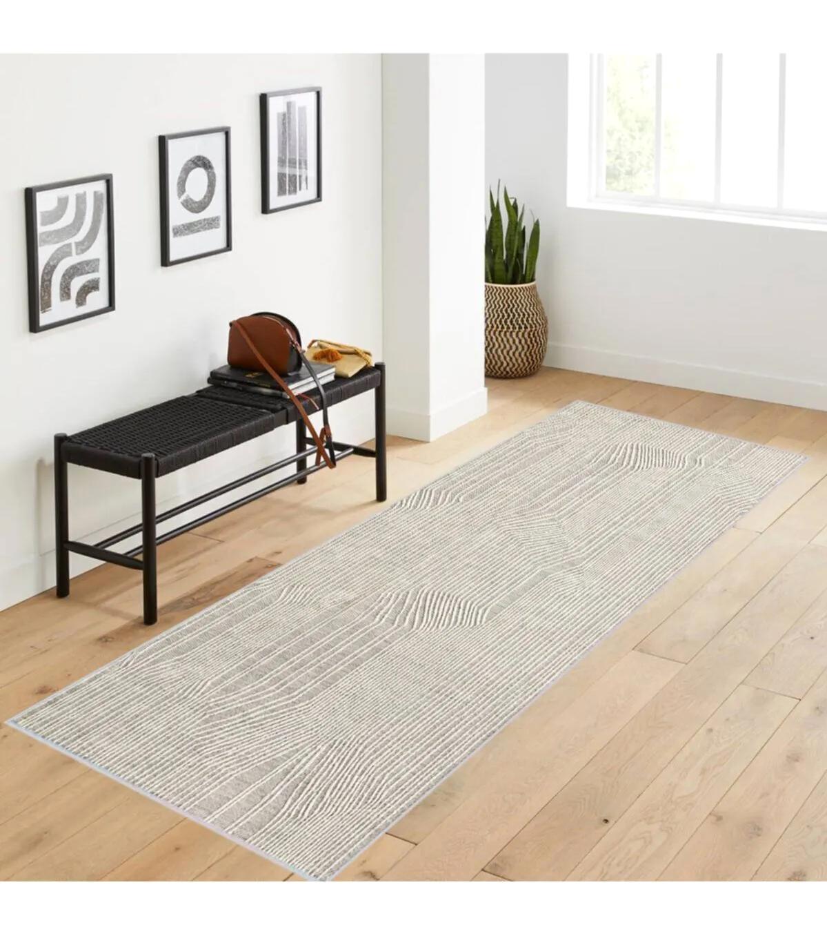 Rovigo Home RVG1055 Krem 8 mm Polyester Antibakteriyel-Leke Tutmaz-Toz Tutmaz Yıkanabilir İnce Kaymaz Dot Taban Dikdörtgen Makine Dokuma Salon Halısı 160x230 cm