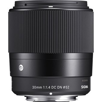 Sigma 30 mm f/1.4 Lens