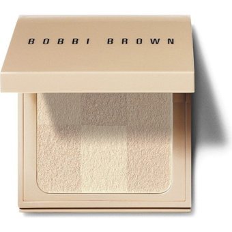 Bobbi Brown Nude Finish Illuminating Bare Işıltılı Kompakt Pudra