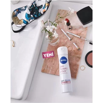 Nivea Beauty Elixir Pudrasız Ter Önleyici Antiperspirant Sprey Kadın Deodorant 150 ml