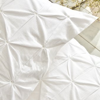 Karaca Home White Collection Castello %100 Pamuk Tek Kişilik Puntolu Nevresim Takımı Beyaz